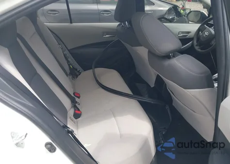 2020 Toyota Corolla Le z USA, uszkodzony, nr VIN JTDEPRAEXLJ062018